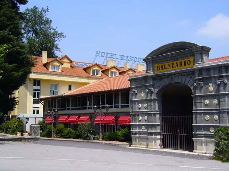 Hotel Balneario De Alceda Bagian luar foto