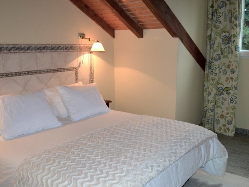 Hotel Balneario De Alceda Bagian luar foto