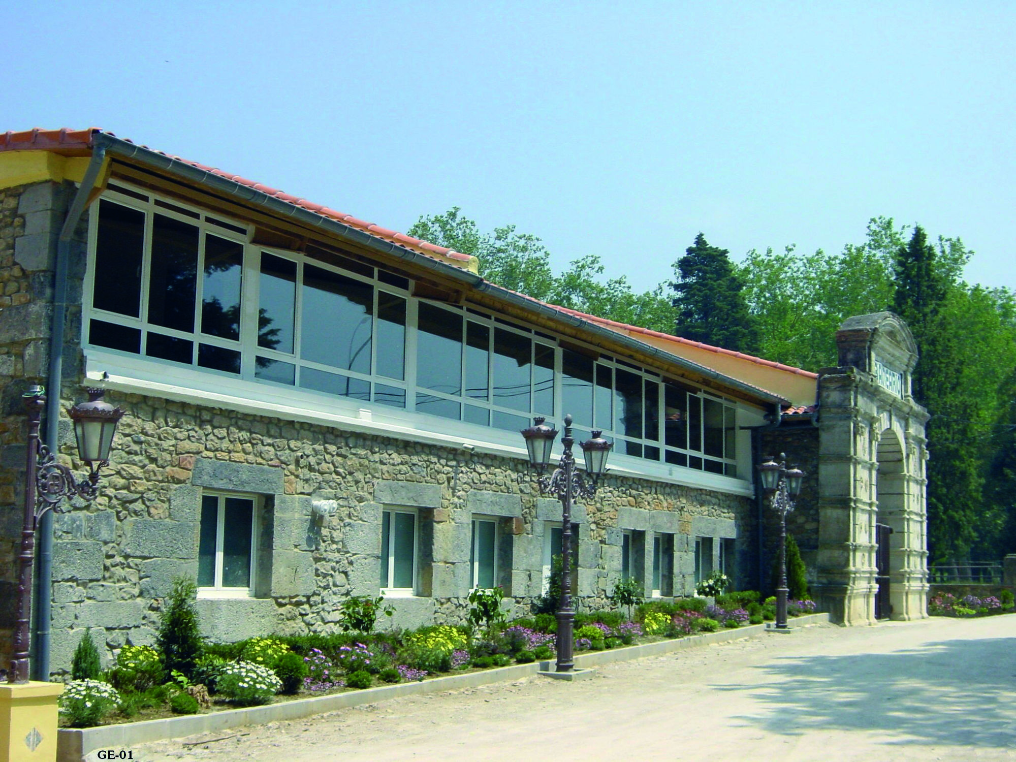Hotel Balneario De Alceda Bagian luar foto